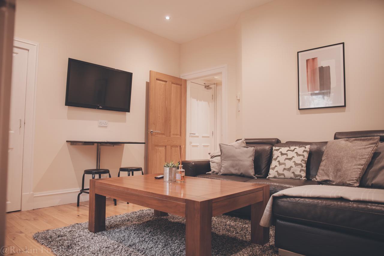 Apartment A Aberdeen Buitenkant foto